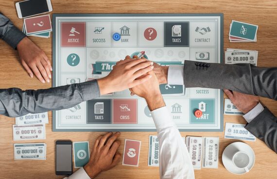 ランチも美味しいボードゲームカフェ | 幸手のお洒落なボードゲームカフェくまのす