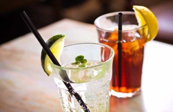 利用料金も安いので学生さんも安心です | 幸手のお洒落なボードゲームカフェくまのす